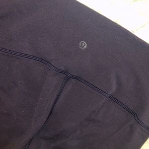 LuluLemon cropped mesh leggings